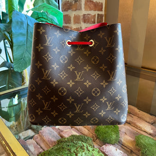 LOUIS VUITTON NeoNoe Poppy Coquelicot Monogram Bucket Bag