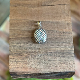 DAVID YURMAN Oval Sterling Silver 18K Gold Cable Lock It Pendant