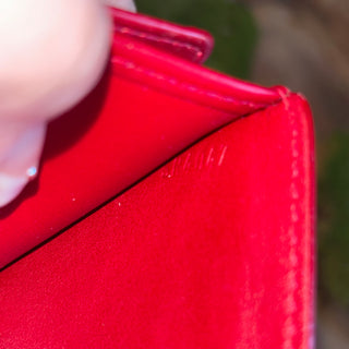 LOUIS VUITTON Red Vernis Card Wallet