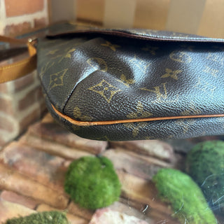 LOUIS VUITTON LV Monogram Musette Salsa GM