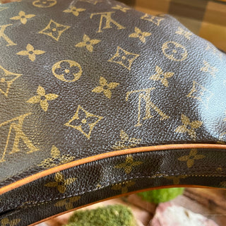 LOUIS VUITTON Croissant Brown Monogram Canvas Shoulder Bag