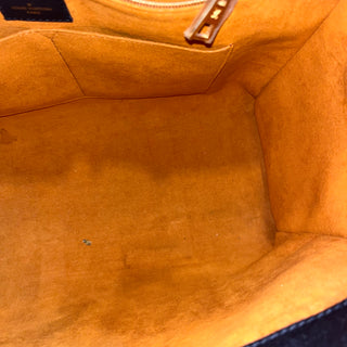 LOUIS VUITTON OntheGo GM Black Empreinte Leather Tote Bag