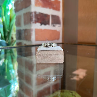 LAGOS Enso Silver Circle Diamond Caviar Ring