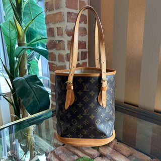 LOUIS VUITTON Vintage Petite Bucket w/Pouch