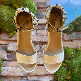 VALENTINO White Leather Rockstud Ankle Strap Wedges SZ 37 (US 7)