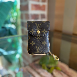 LOUIS VUITTON Vintage Monogram Canvas Etui Phone Case MM