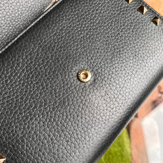 VALENTINO Rockstud Black Calfskin Leather Wallet On Chain