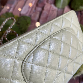 CHANEL Mint Green Quilted CC Wallet On Chain