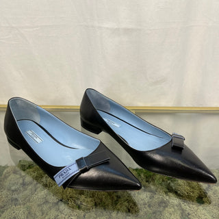 PRADA Black Pointed Flats SZ41