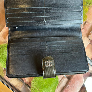 CHANEL Green Patent Leather Wallet