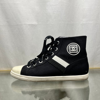 CHANEL Black White Canvas Rubber CC Logo High Top Lace Up Sneakers SZ38.5(8.5US)