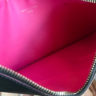 LOUIS VUITTON Felicie Pochette Black Epi Leather Crossbody Bag