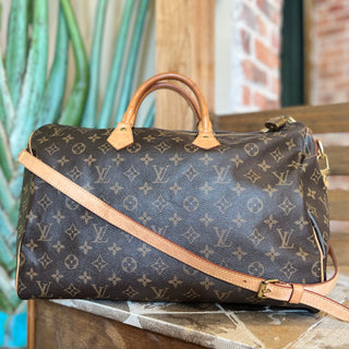 LOUIS VUITTON Speedy Bandouliere 40 Brown Monogram Canvas Weekend Bag