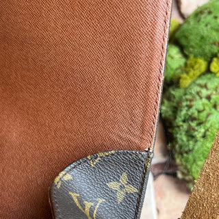 LOUIS VUITTON Cartouchiere Brown Monogram Canvas Vintage Crossbody Bag