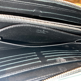 LOUIS VUITTON Damier Graphite Zippy XL