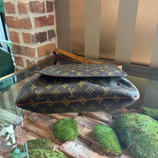LOUIS VUITTON Musette Salsa Monogram Crossbody