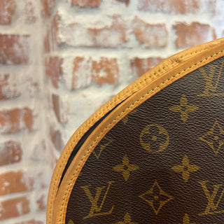 LOUIS VUITTON Brown Monogram Coated Canvas Garment Cover