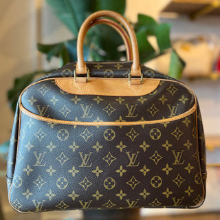 LOUIS VUITTON Vintage Monogram Deauville Handbag