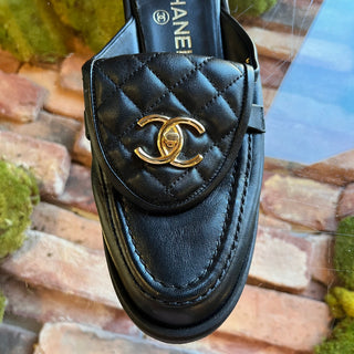 CHANEL CC Quilted Black Lambskin Slip On Mules SZ 37 (US 7)
