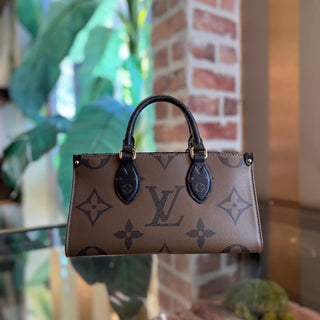 LOUIS VUITTON OnTheGo East West Giant Reverse Monogram Canvas Tote