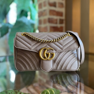 GUCCI GG Marmont Medium Beige Chevron Matelassé Leather Shoulder Bag