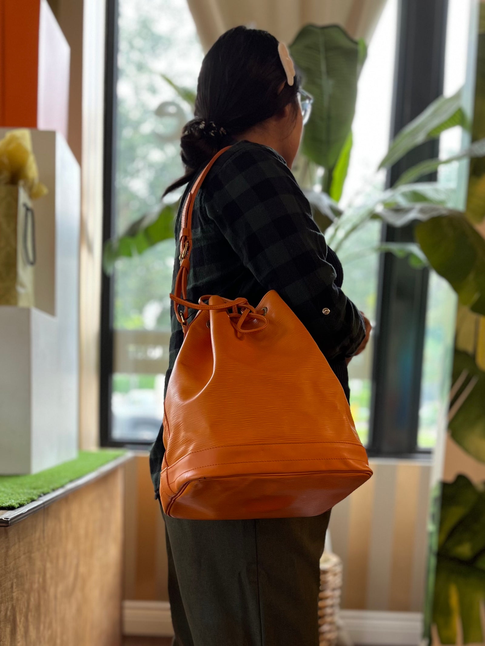 Handbags & Purses Tagged Color_Orange - The Purse Ladies