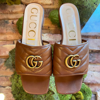 GUCCI Brown Quilted Matelasse Sandals SZ 39 (US 9)