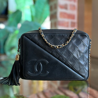 CHANEL Black Quilted Lambskin Front Pocket Tassel CC Vintage Crossbody Bag