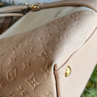 LOUIS VUITTON V MM Beige Rose Creme Monogram Empreinte Leather Tote Bag