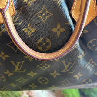 LOUIS VUITTON Monogram Speedy 30