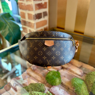 LOUIS VUITTON Bum Bag Monogram