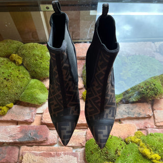 FENDI Zucca Ankle Boots SZ 35 (US 5)