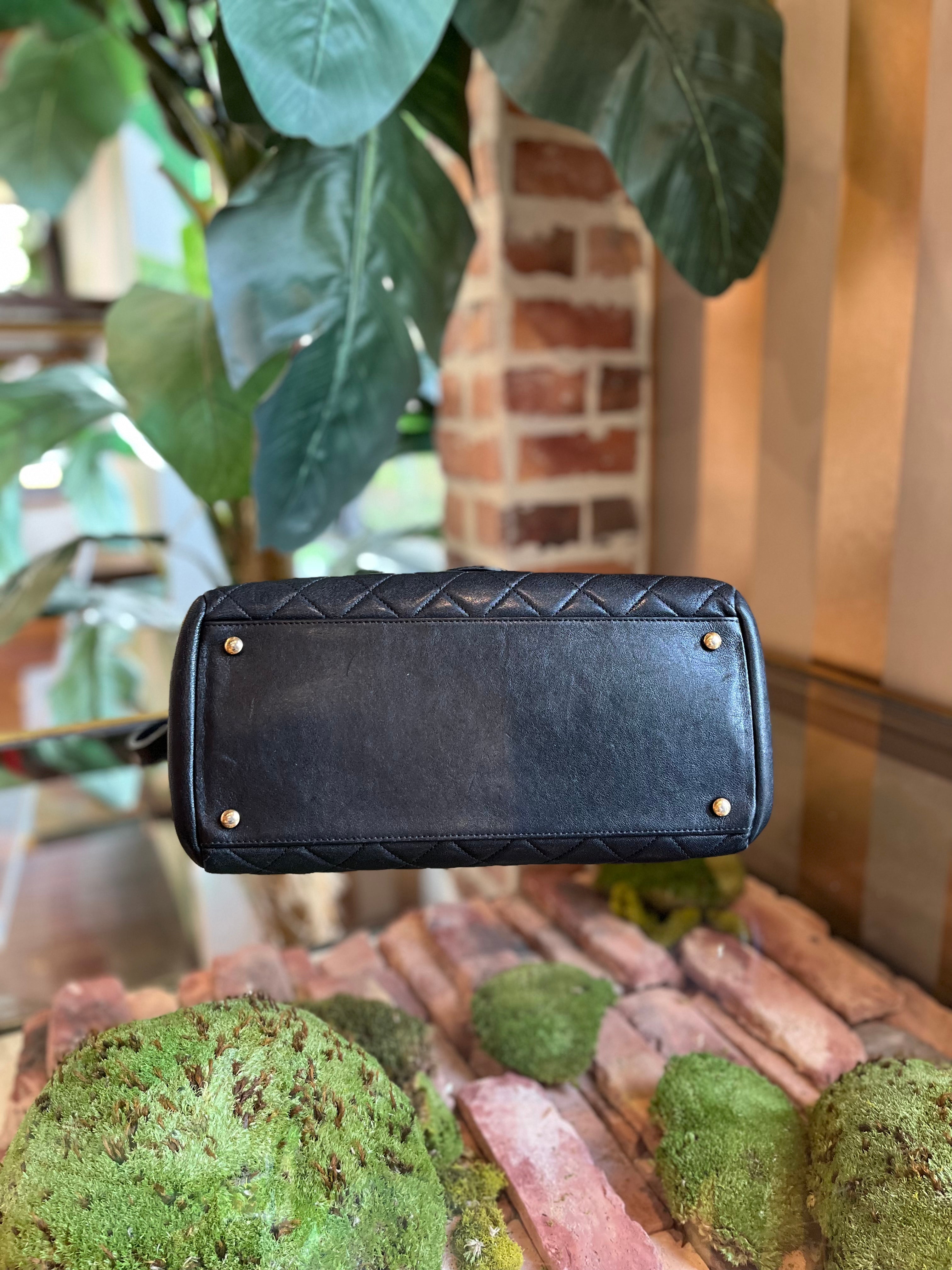 Chanel Wild Stitch Leather Handbag (SHG-28370) – LuxeDH