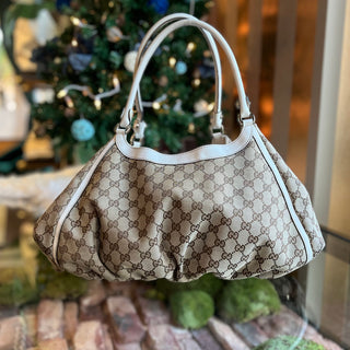 GUCCI Abbey D-Ring Beige White GG Canvas Shoulder Bag