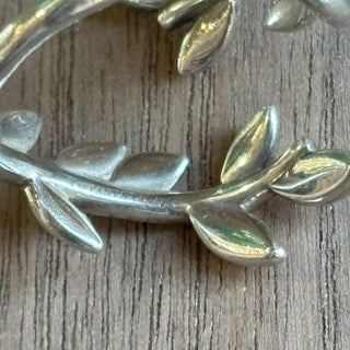 TIFFANY & CO. Olive Leaf Bypass Ring 6
