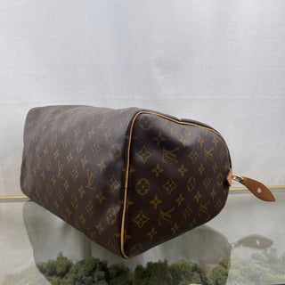 LOUIS VUITTON Monogram Canvas Speedy 35