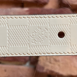 LOUIS VUITTON White/Grey Leather Damier Checkered Reversible Belt SZ 100/40