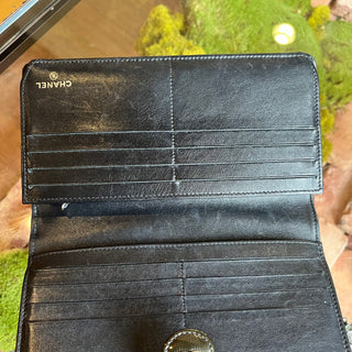 CHANEL Green Patent Leather Wallet