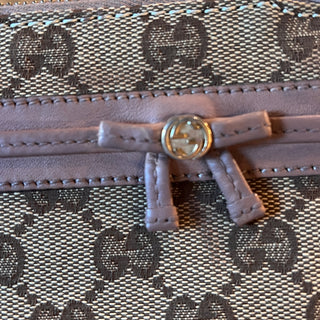 GUCCI Mayfair Wristlet