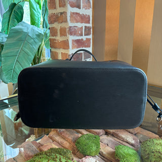 LOUIS VUITTON Neverfull MM Black Epi Leather Tote Bag