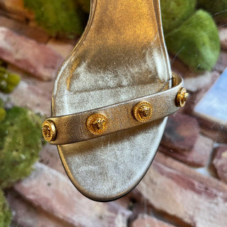 VERSACE Metallic Gold Leather Medusa Heels SZ 36 (US 6)
