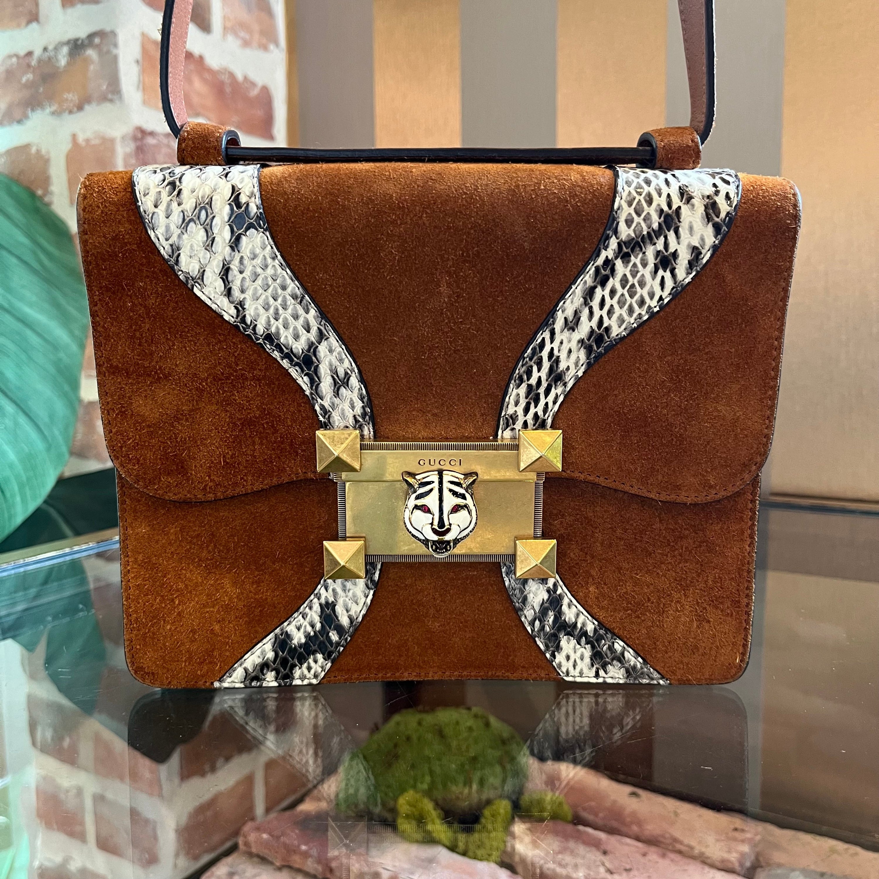 gucci purse with matching shoes