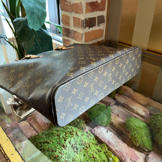 LOUIS VUITTON Luco Brown Monogram Canvas Tote Bag