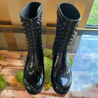 VALENTINO Black Rockstud Rainboot SZ 39 (US 9)