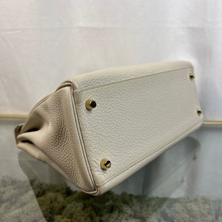 HERMES Kelly 28 Mushroom Clemence Taurillon Top Handle Bag