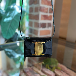 SALVATORE FERRAGAMO Vara Bow Black Patent Leather Clutch Bag