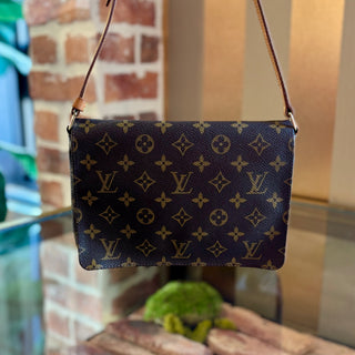 LOUIS VUITTON Vintage Musette Flap Tango Shoulder Bag