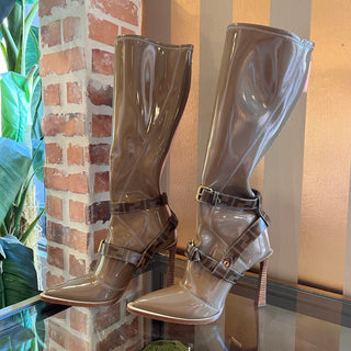 FENDI Brown Patent Leather Boots SZ 39 (US 9)