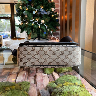 GUCCI Messenger Beige GG Canvas Flap Crossbody Bag