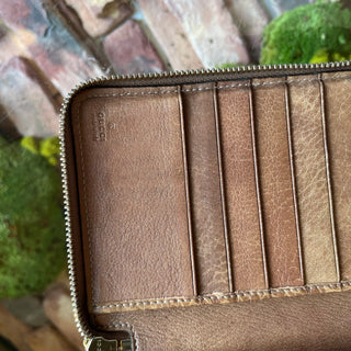 GUCCI Guccissima Bamboo Tassel Brown Aged Leather Zip Around Wallet
